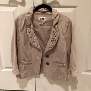 Ami Tan Blazer with Ruffled Lapel and Cropped Sleeves